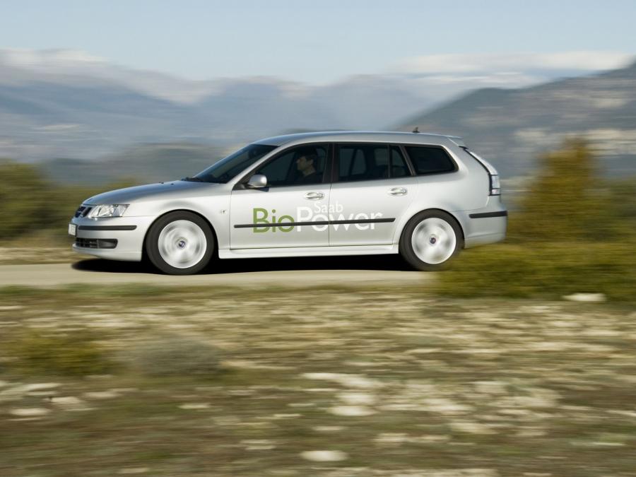  Saab 9-3 BioPower SportCombi 2006 года  (фото 4 из 7)